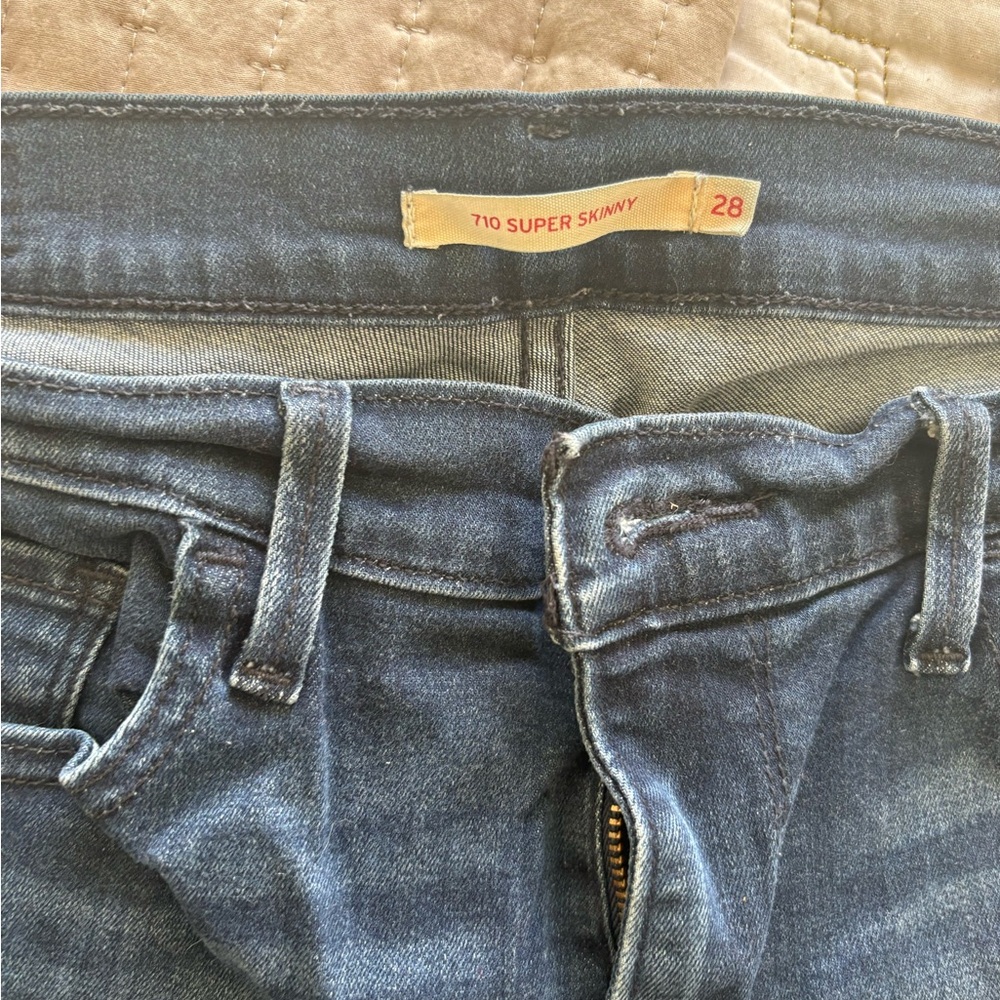 Levis 701 super skinny jeans!